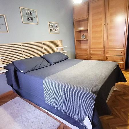 Apartamento El Hogar De Todos Ourense Exterior foto