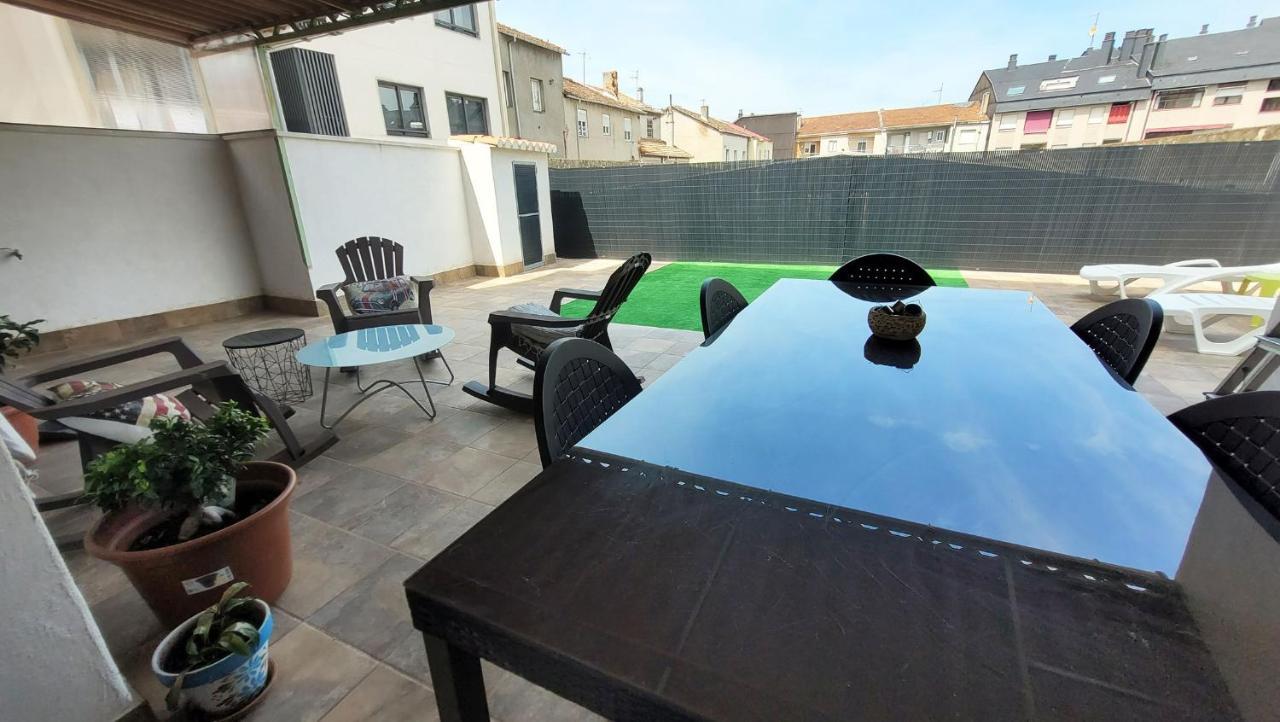 Apartamento El Hogar De Todos Ourense Exterior foto