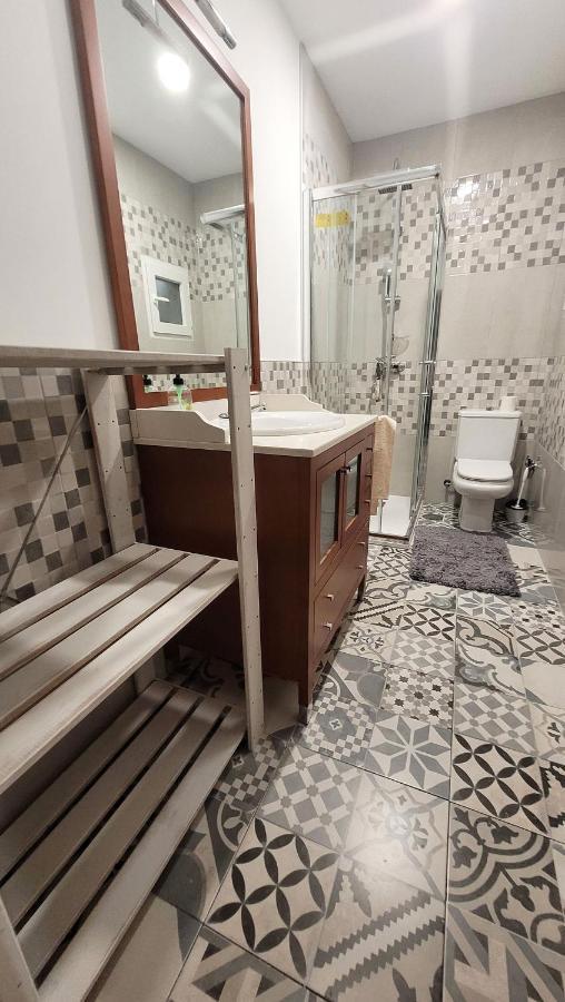 Apartamento El Hogar De Todos Ourense Exterior foto